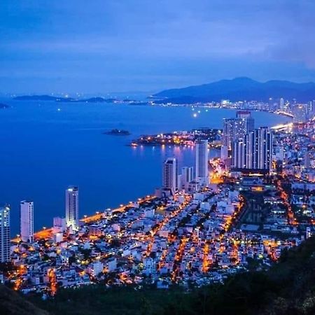 Khach San Flower Sky Nha Trang Buitenkant foto